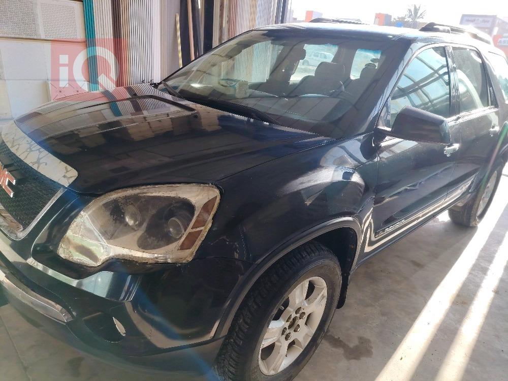 GMC Acadia